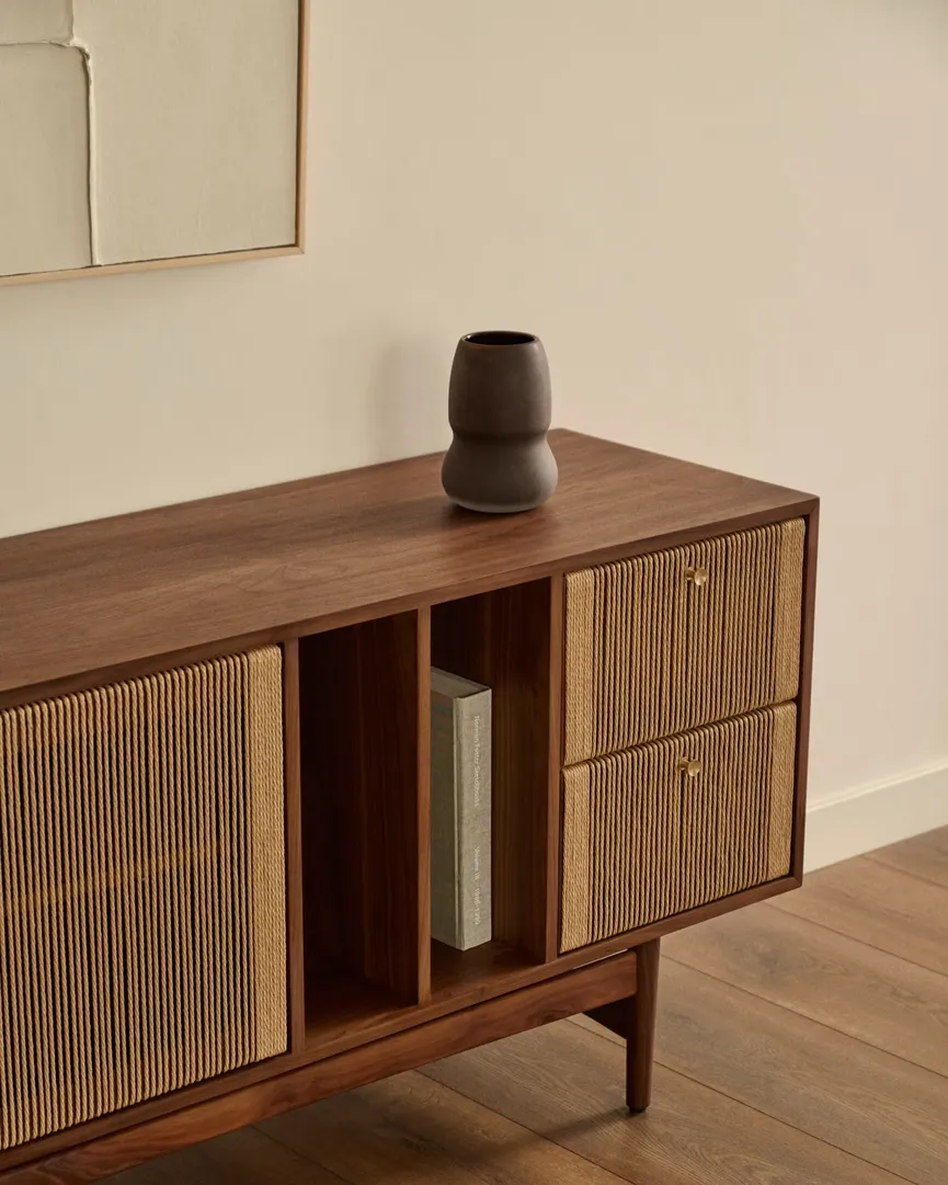 Sideboard detail