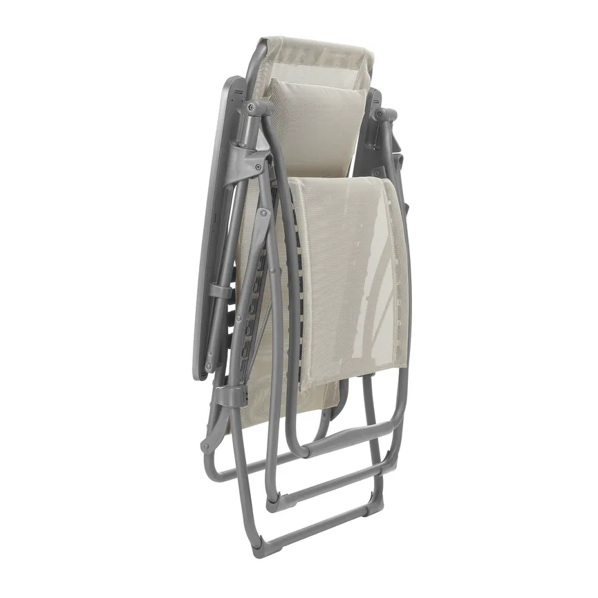 Futura Bat US detail