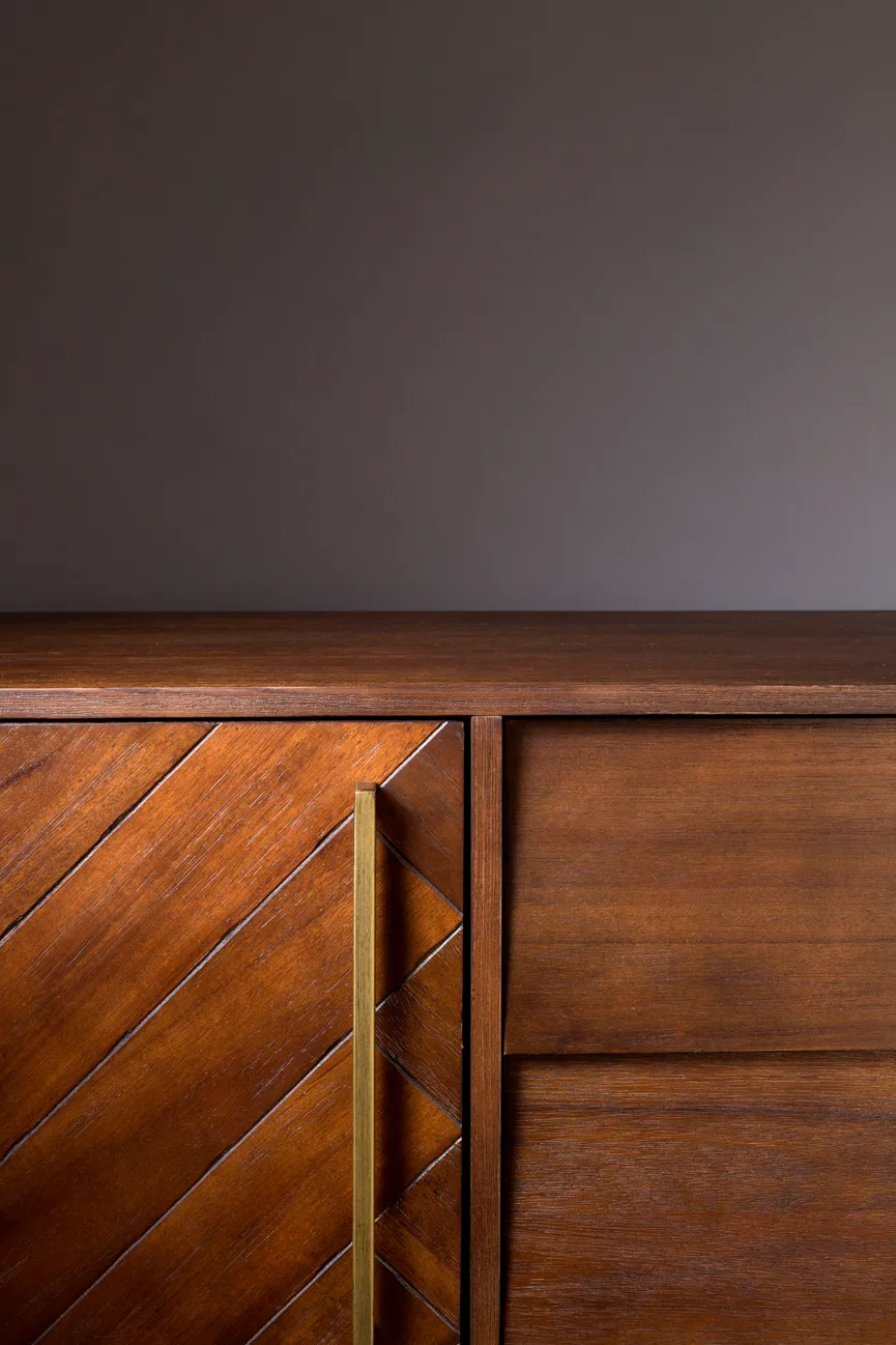 Sideboard 2T/2F detail