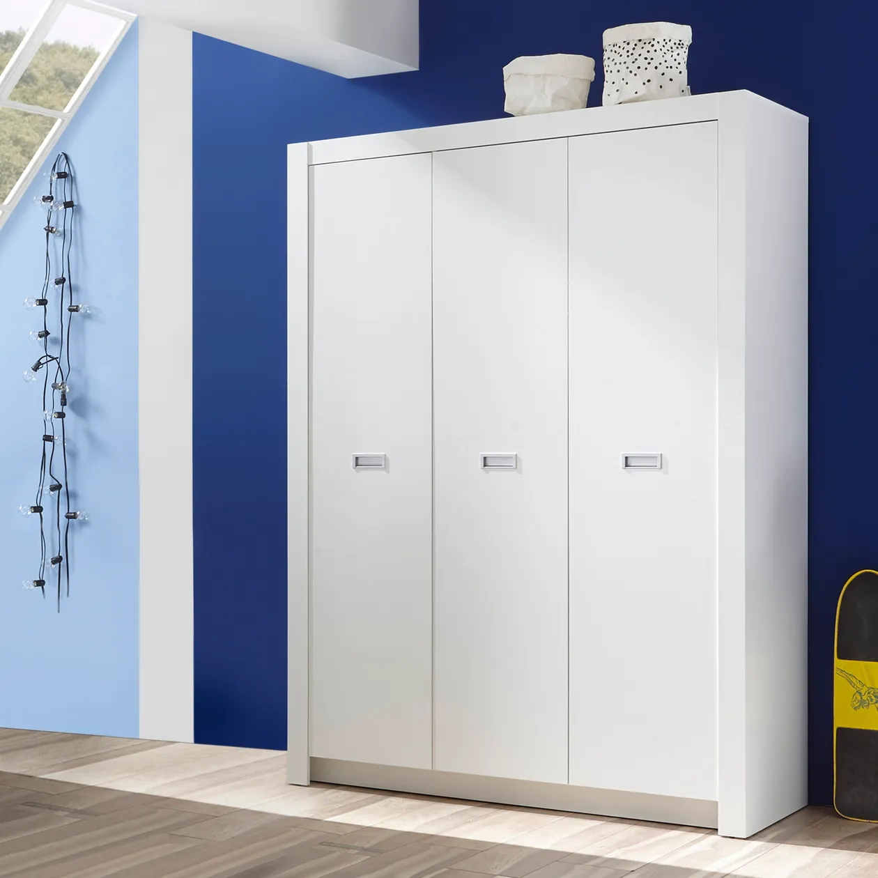 Kleiderschrank 137 x 195 cm