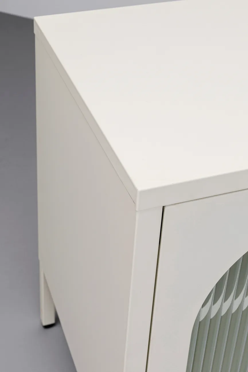 Sideboard detail