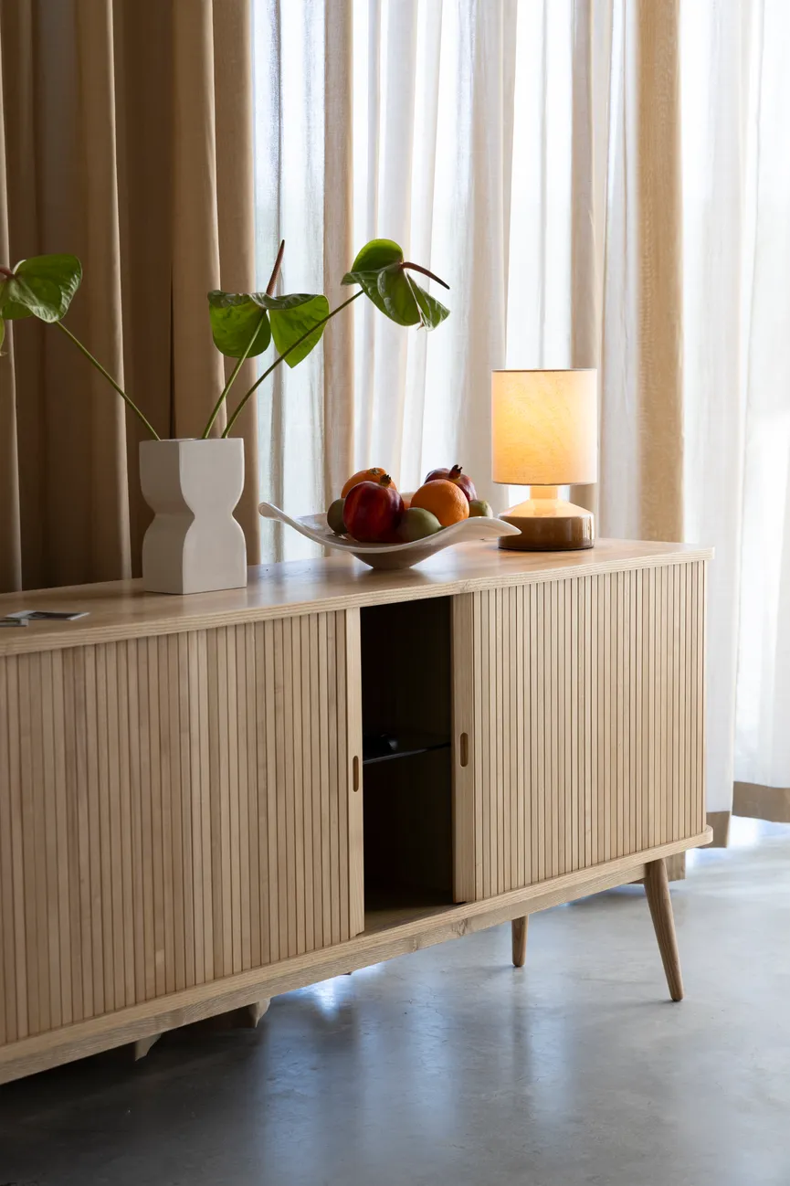 Sideboard milieu