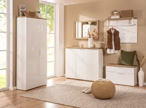 Garderobenschrank