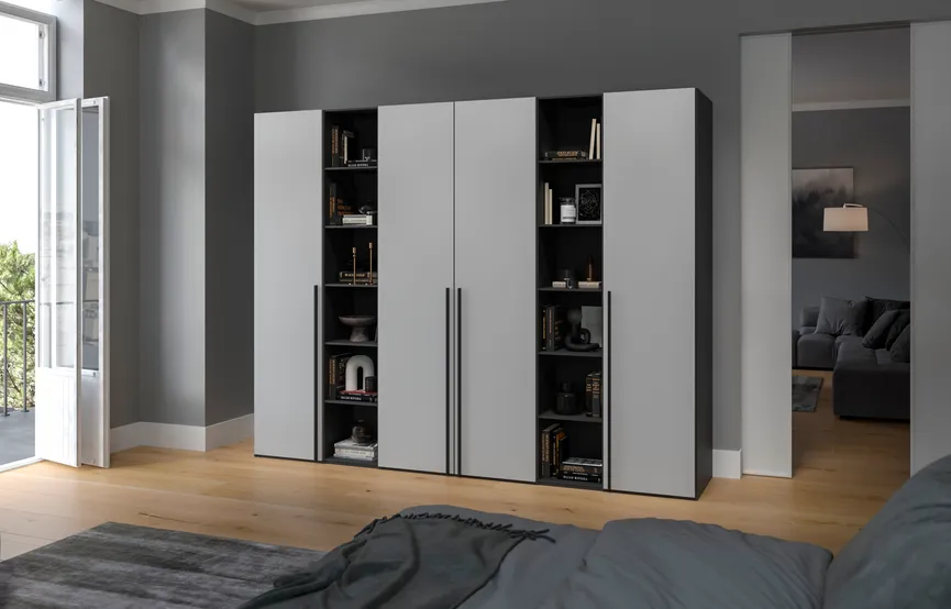 Drehtürenschrank milieu