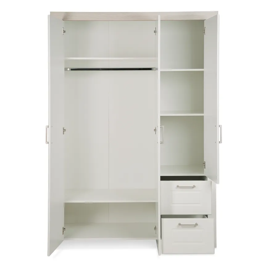 Kleiderschrank 3-trg. detail