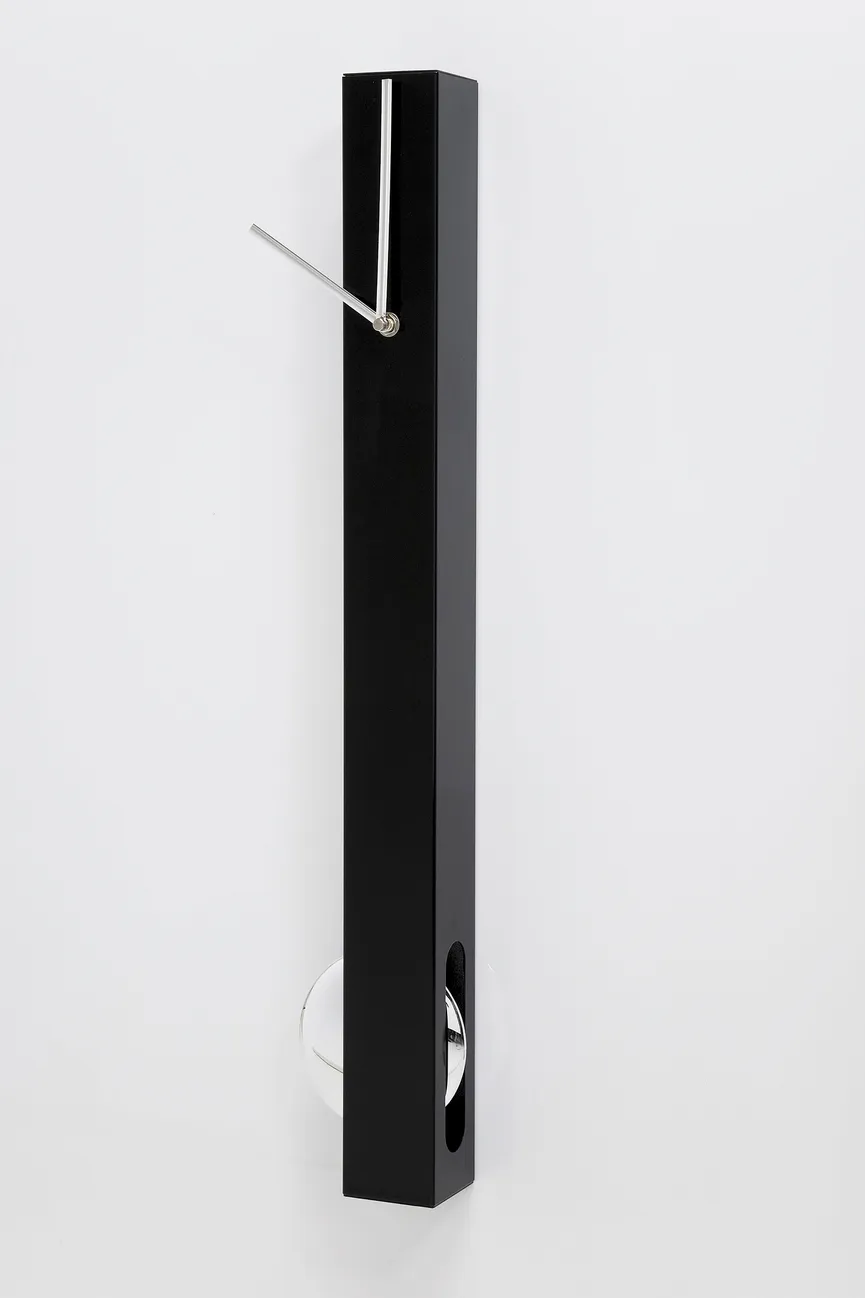 Wanduhr "Pendulum" detail
