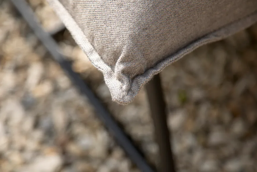 Hocker detail