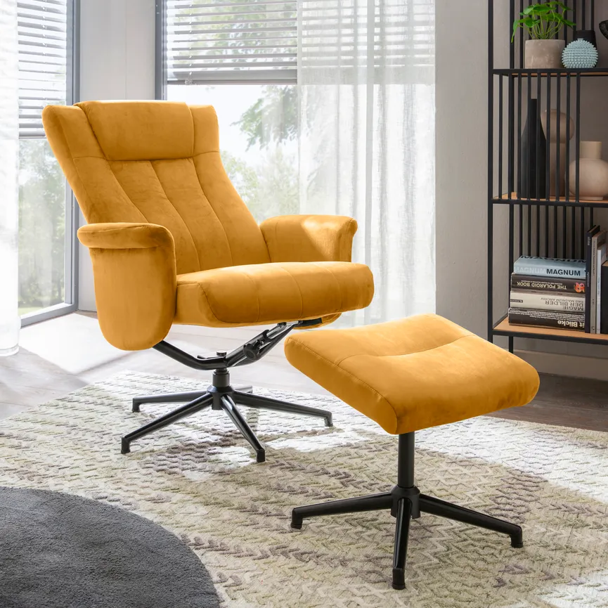 Relaxsessel + Hocker detail