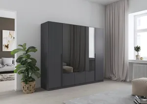 Kleiderschrank