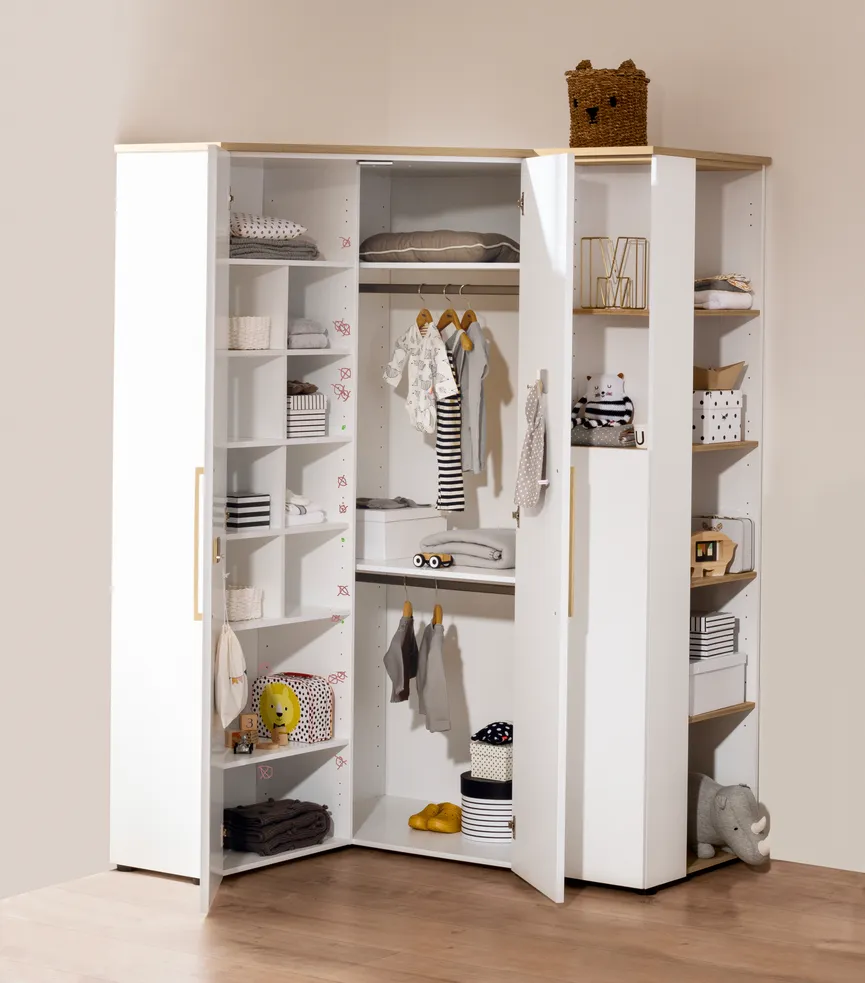 Eck-Kleiderschrank 2-trg. detail