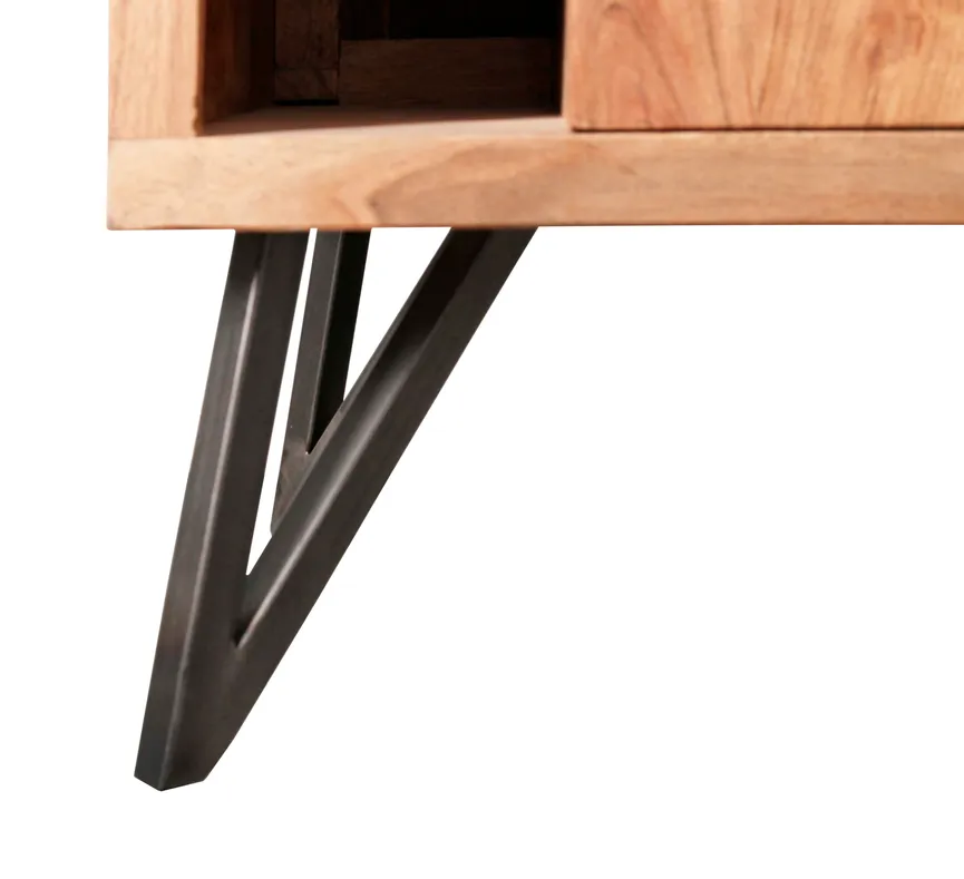 Vitrine detail
