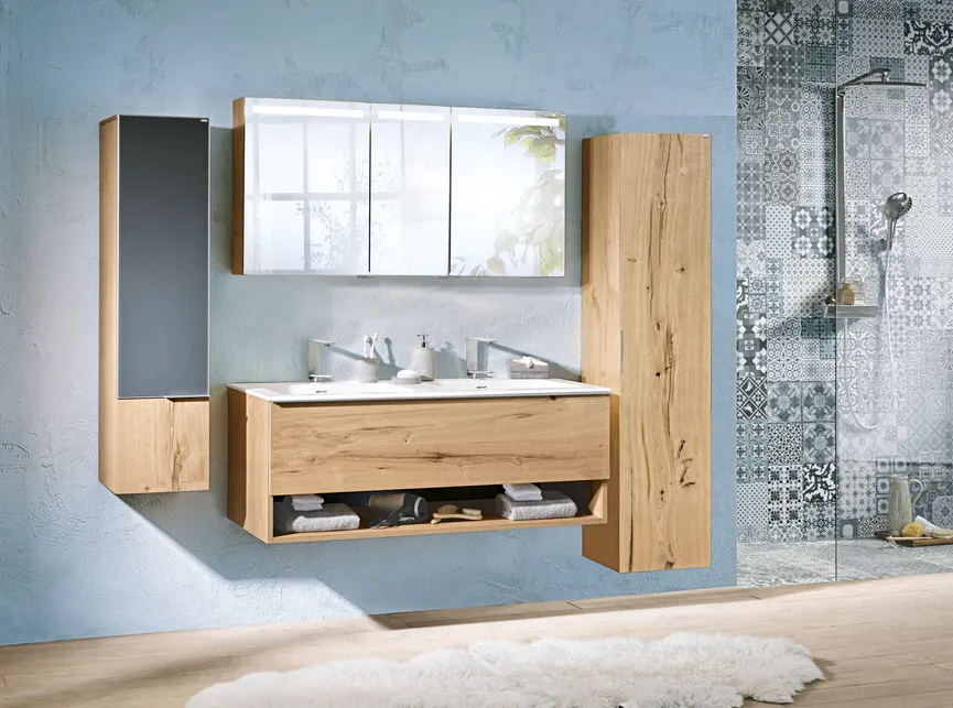 *Mittelschrank milieu