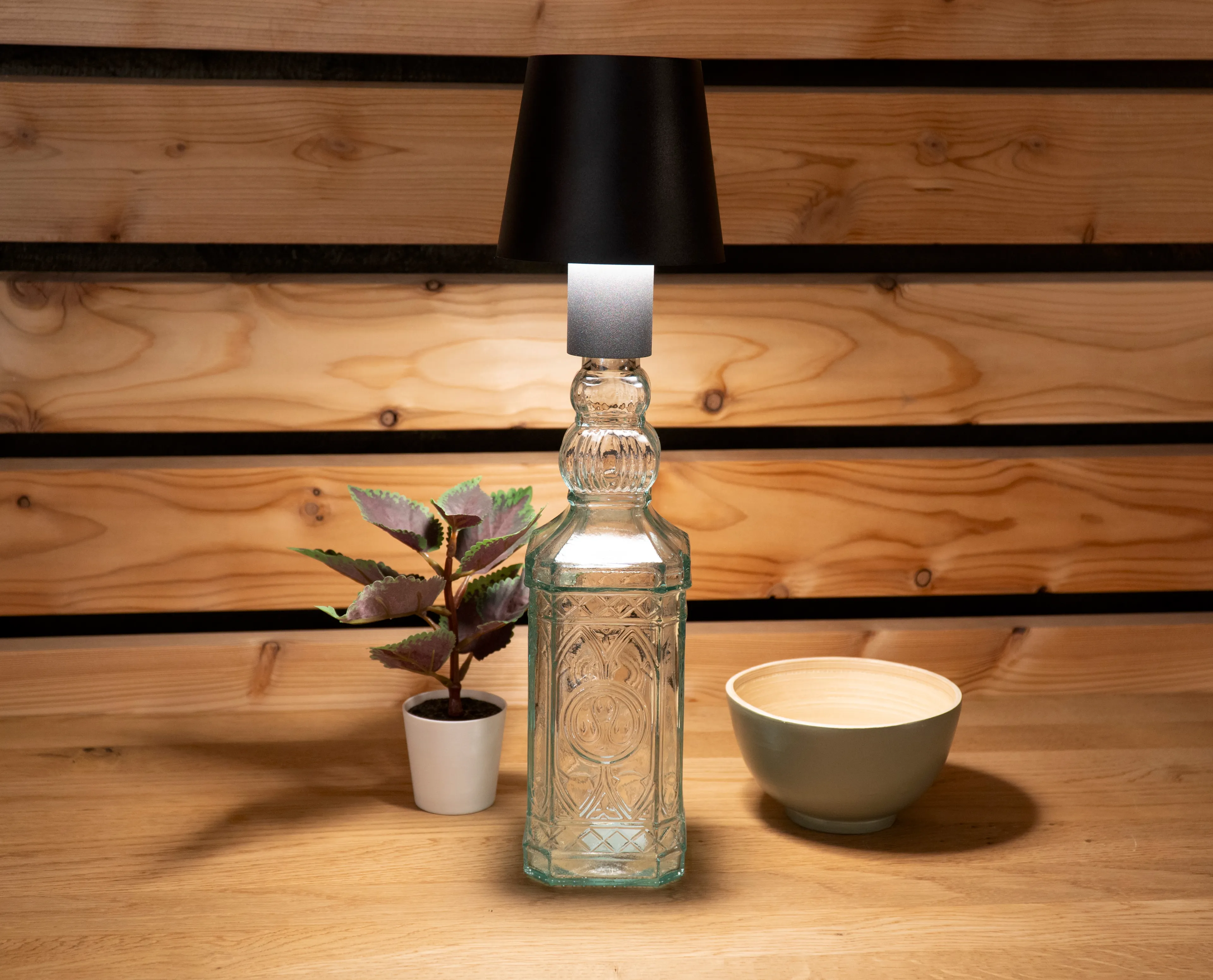 LED-Akku-Flaschenaufsatz Vanni