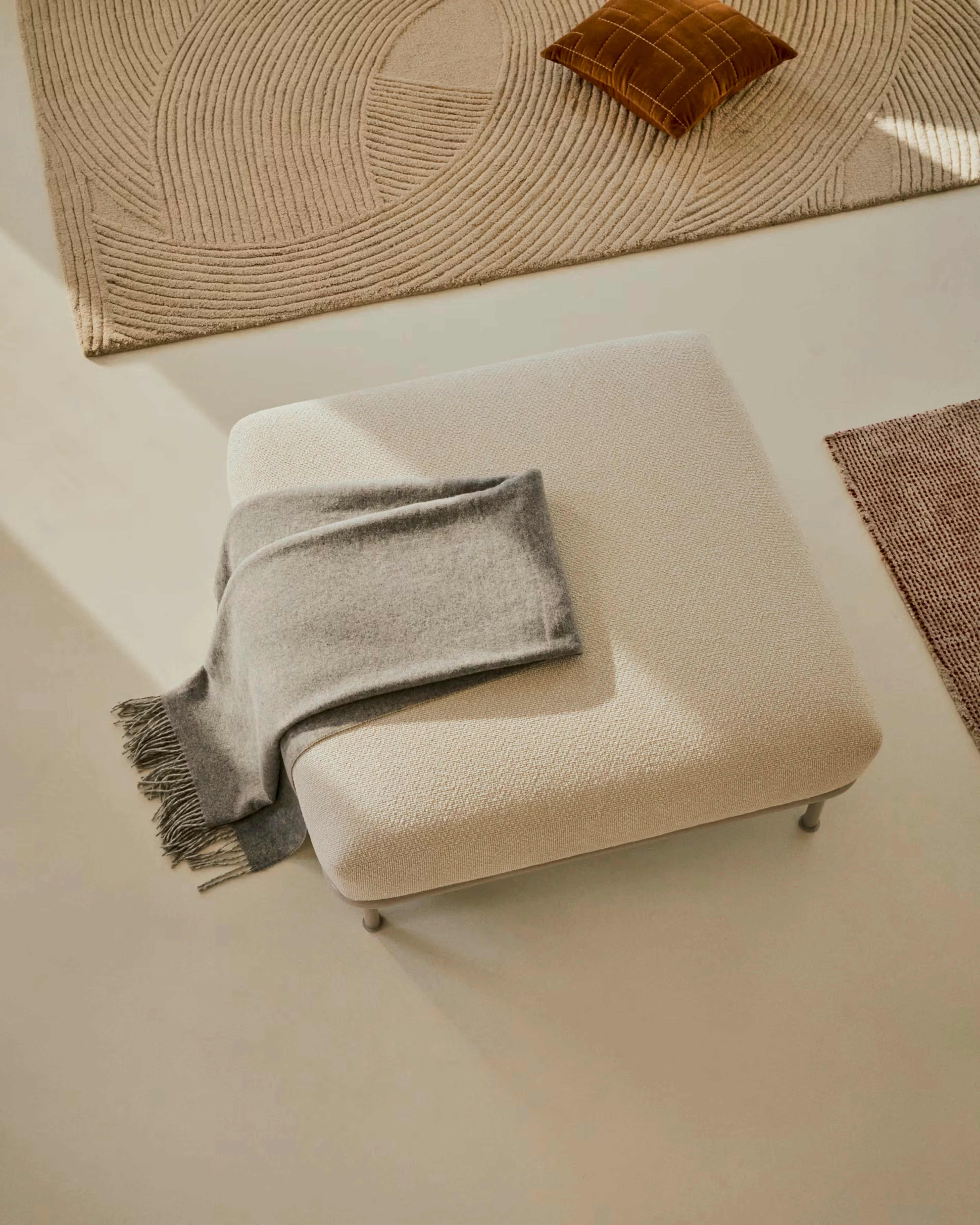 Hocker Aurum