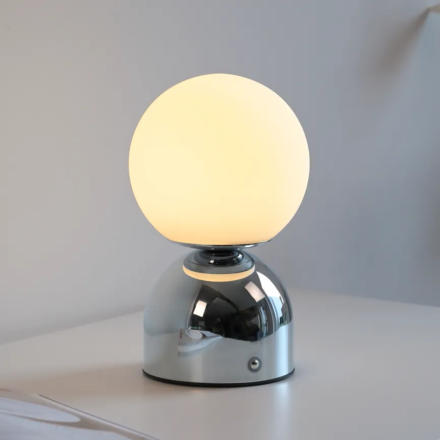 Akku-Tischleuchte "RUDI" detail