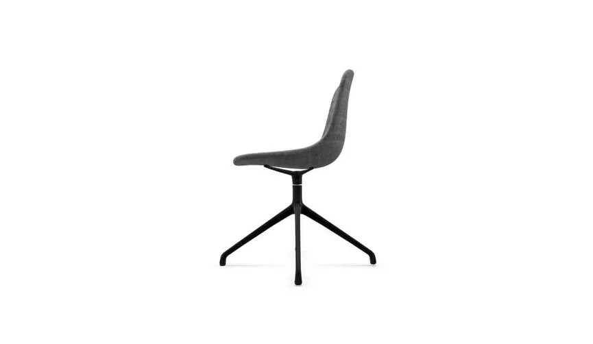 Stuhl 4 Star fully upholstered detail