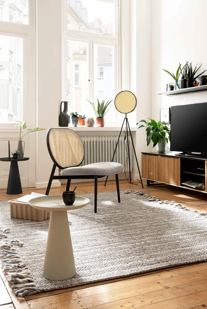 Stuhl ohne Armlehnen milieu