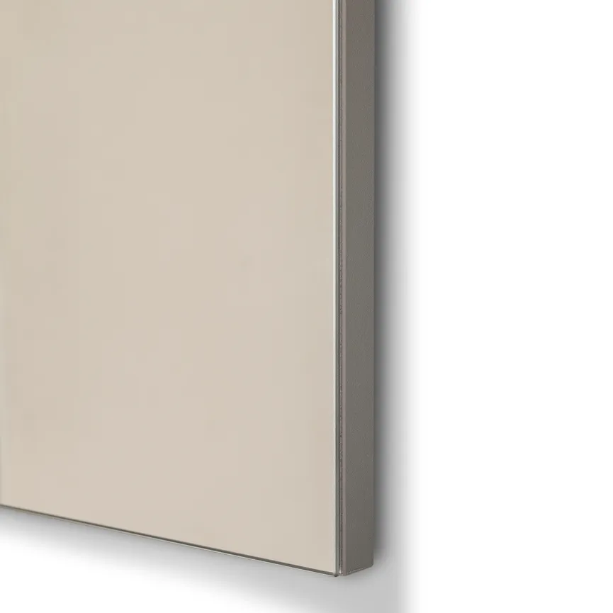 *Spiegel auf Trägerplatte detail