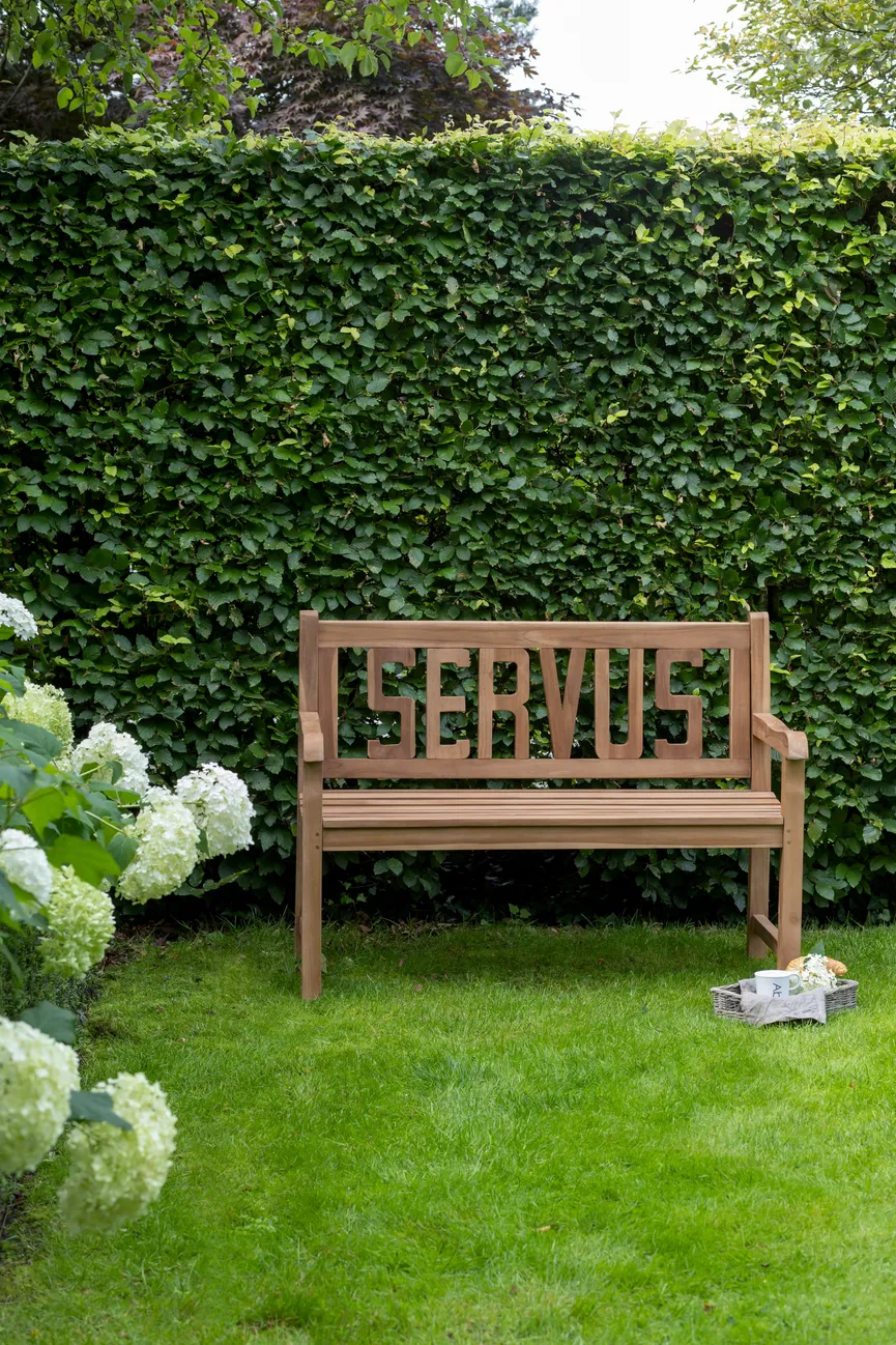 Bank 120 SERVUS Motiv milieu