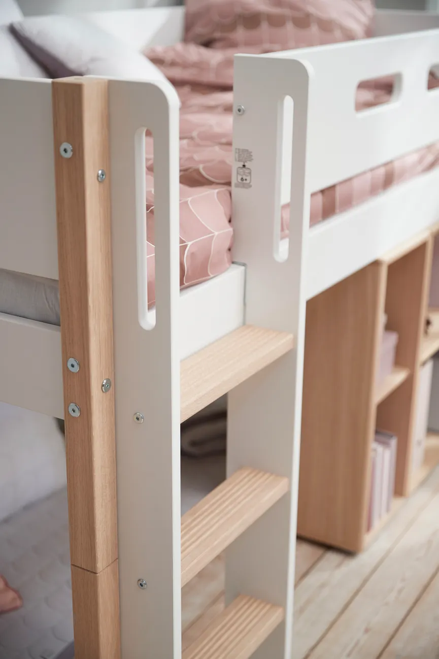 Spielbett LF 90x200 cm detail