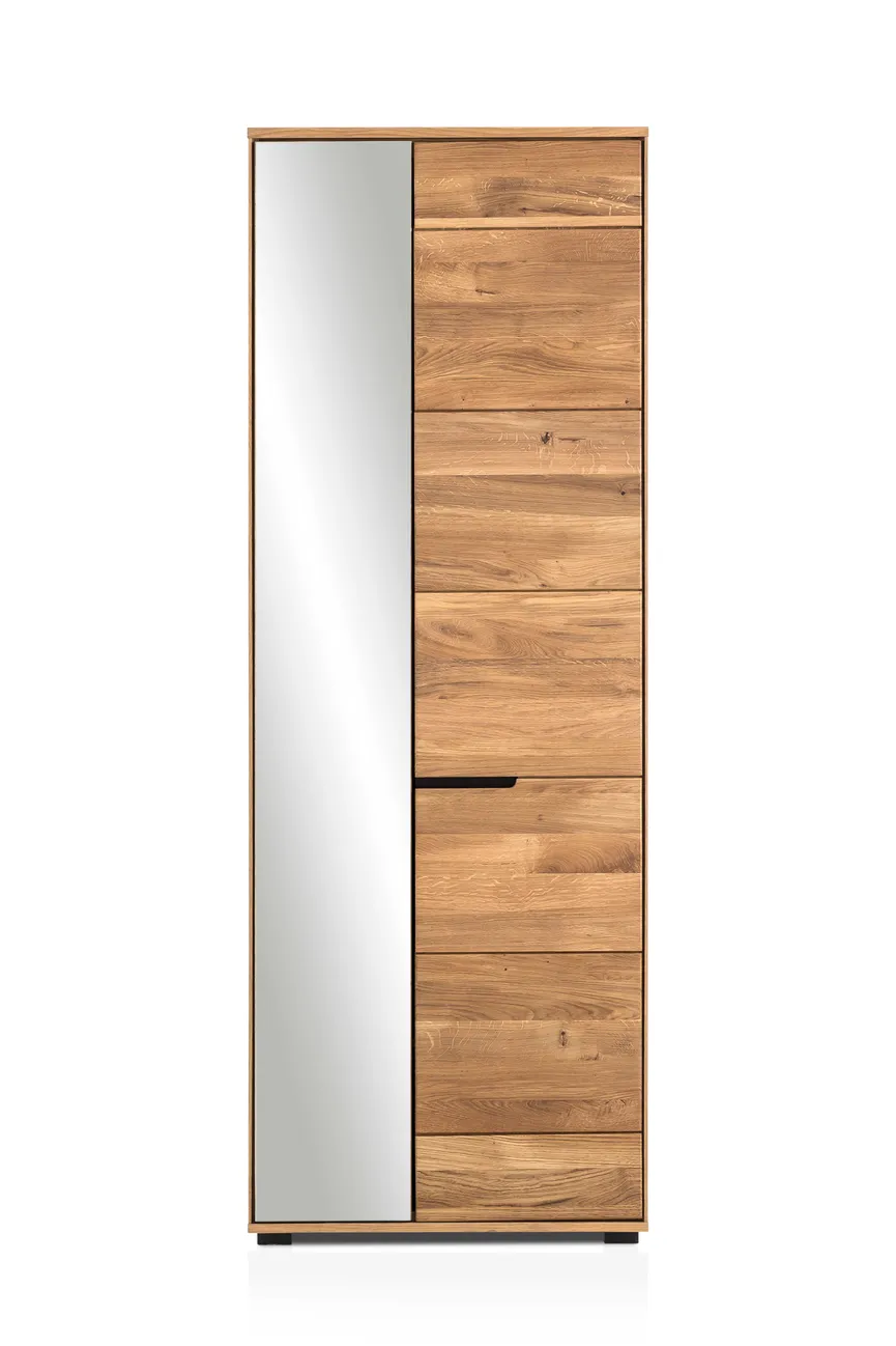 Garderobenschrank hauptaufnahme