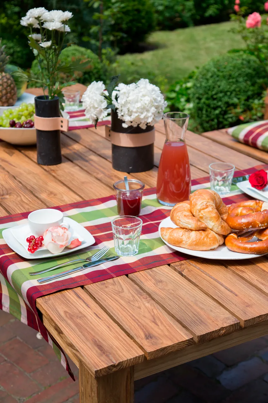 Tisch 180x100 detail