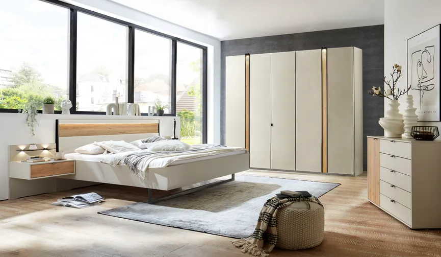 Bett, LF 180x200 cm milieu