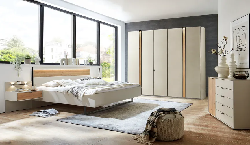 Bett, LF 180x200 cm milieu