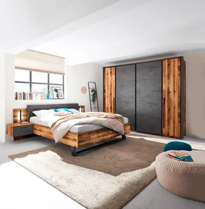 Bett mit Nachttischen