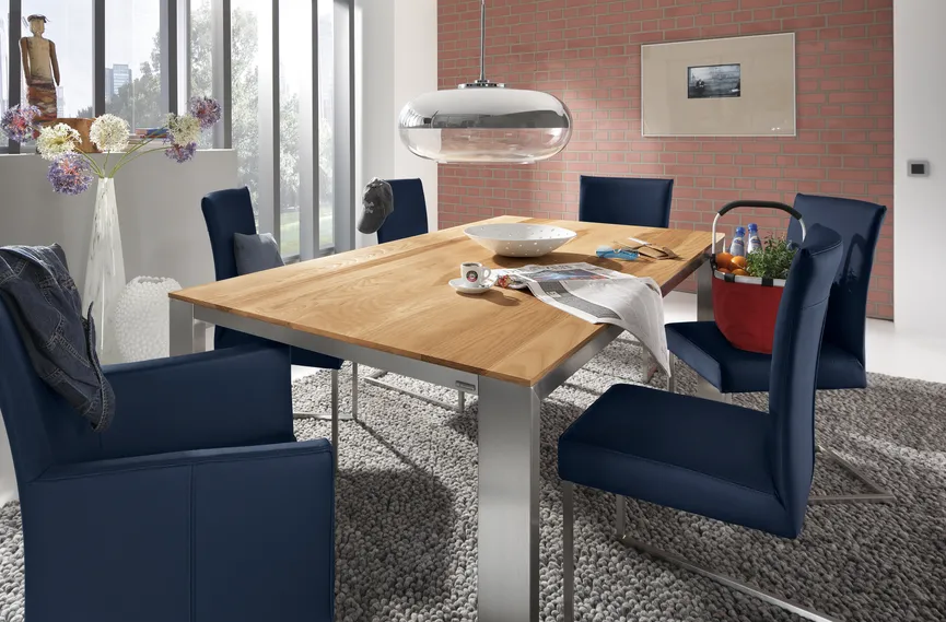 Freischwinger milieu