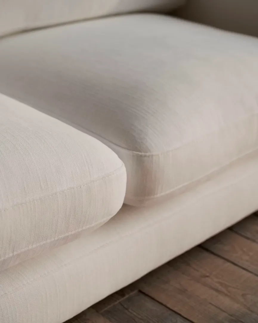 Ecksofa 4-Sitzer detail