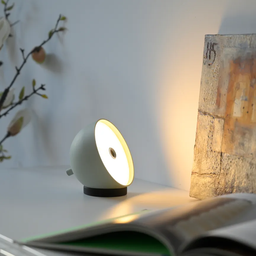 Akku-Tischleuchte "BELLIS" milieu
