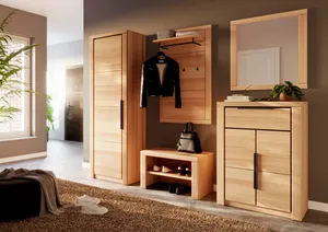 Garderobenschrank