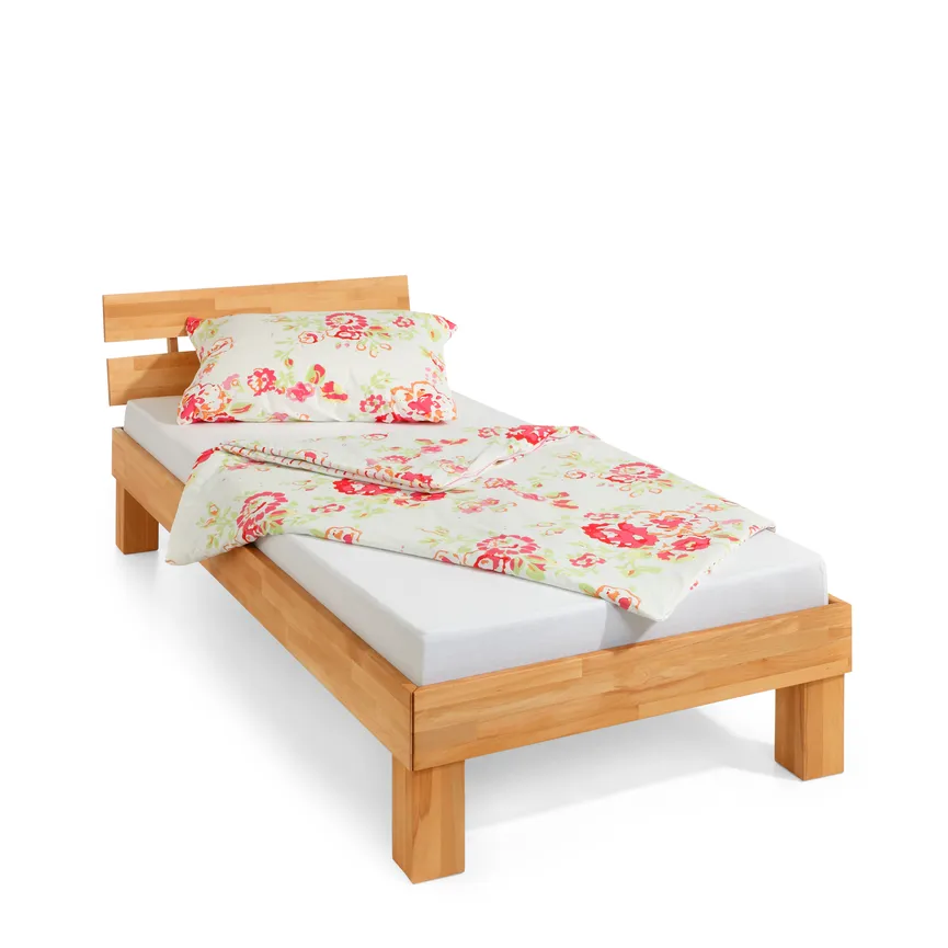 Massivholzbett Judith hauptaufnahme