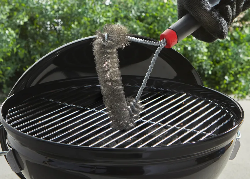 Dreiseitige Grillbürste detail