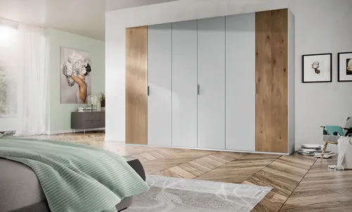 Kleiderschrank