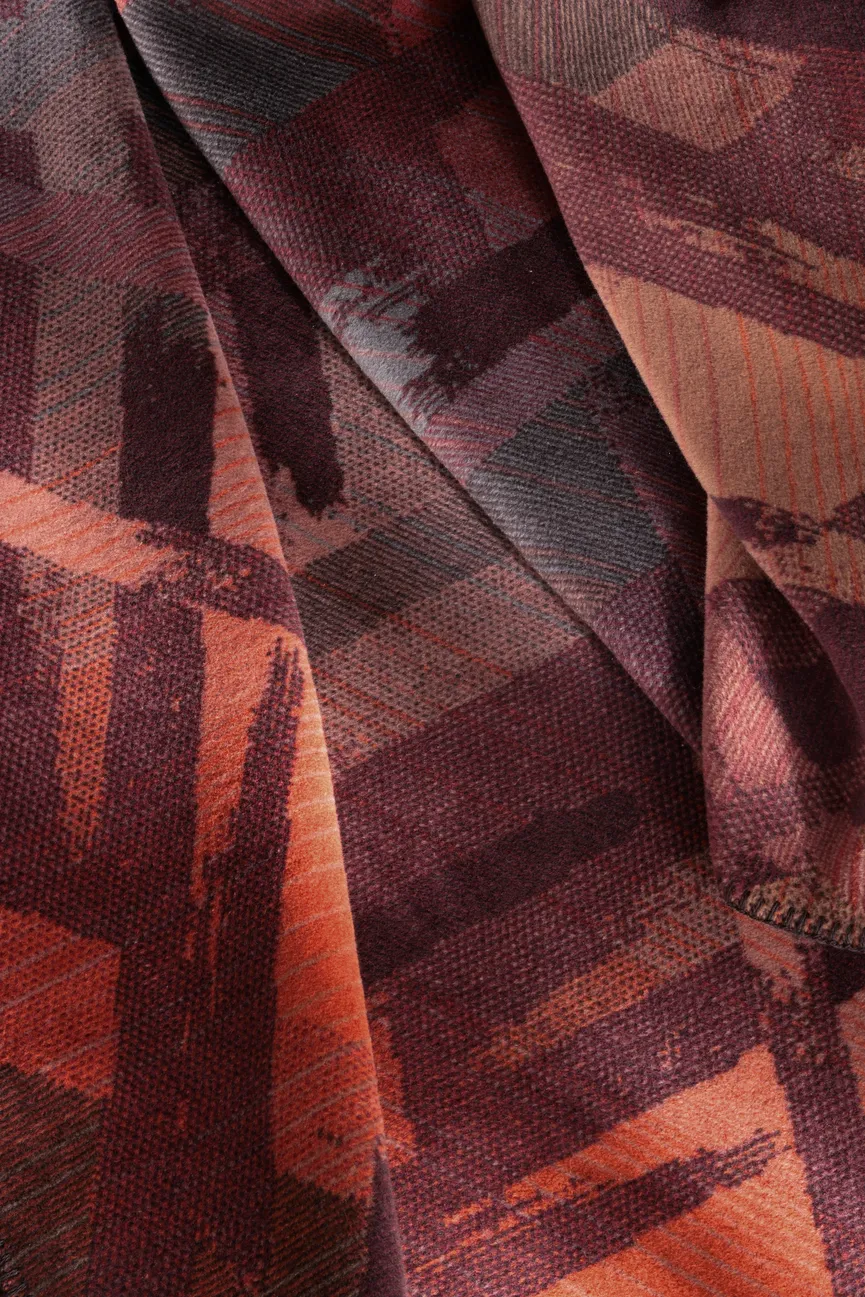 Wohndecke Garnet Glow detail