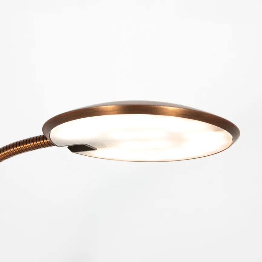 LED-Stehleseleuchte "Zenith2" detail