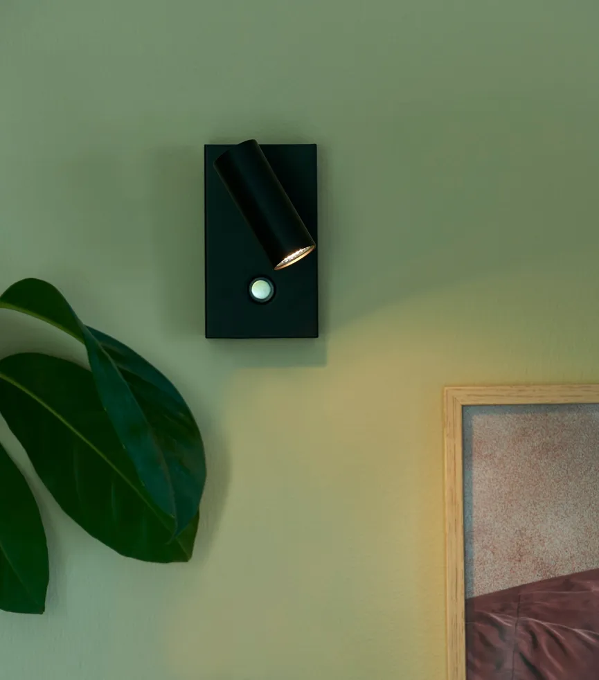 Wandleuchte "Omari" Schwarz milieu