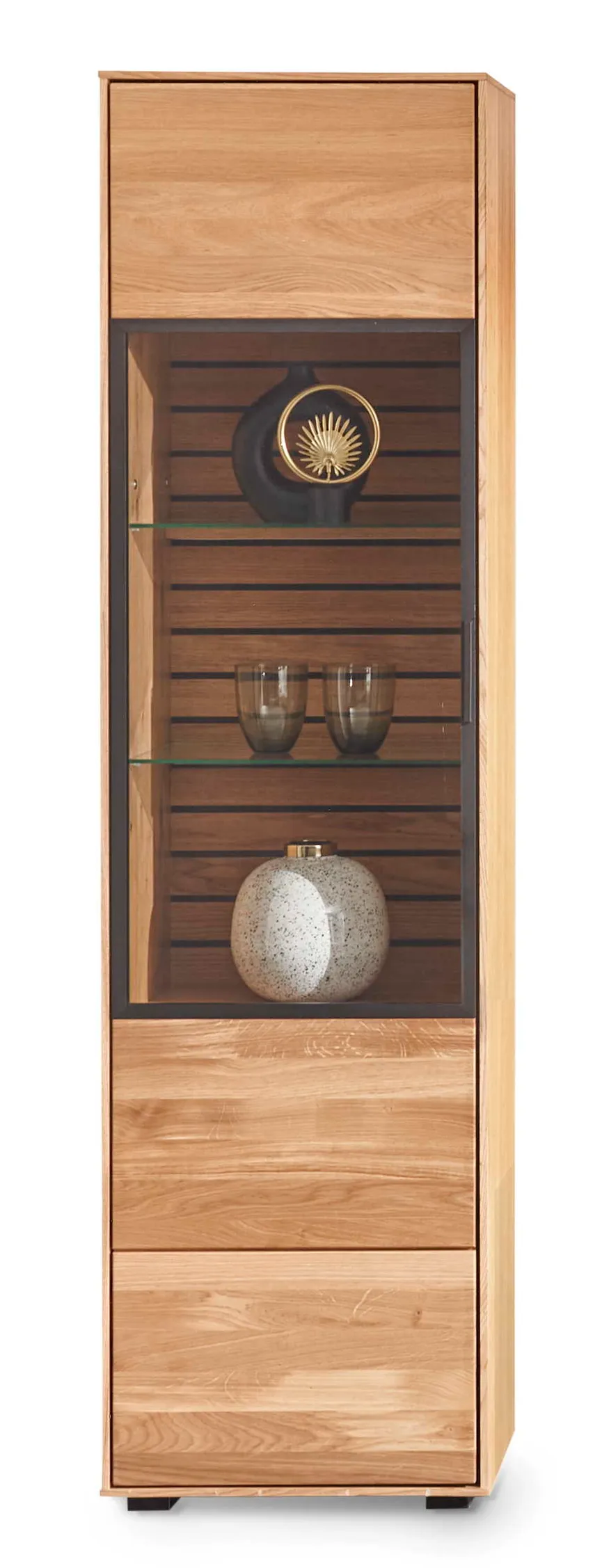 Vitrine detail