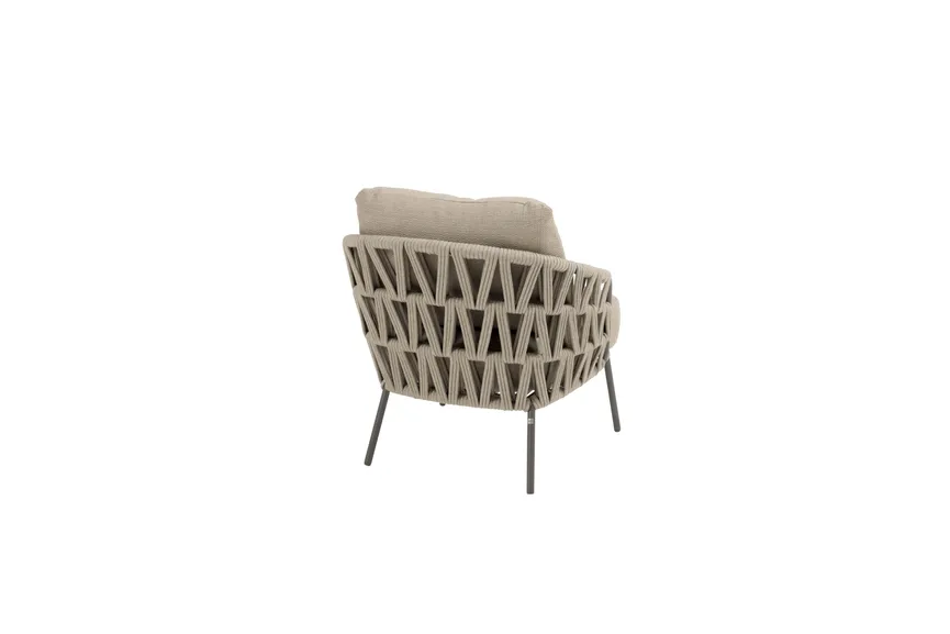 Low Dining Stuhl terre detail