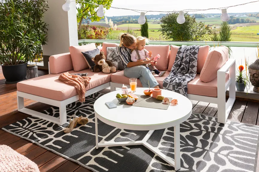 ** Lounge rechts milieu