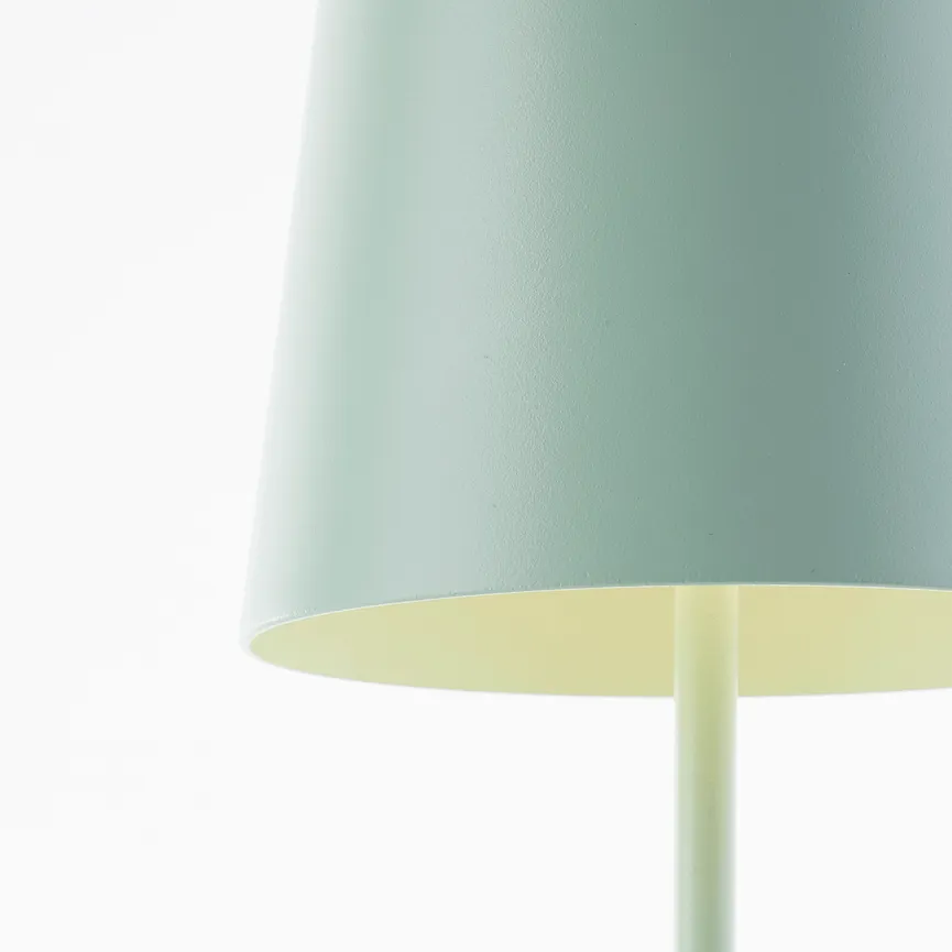 Akku-Tischleuchte "Kaami" detail