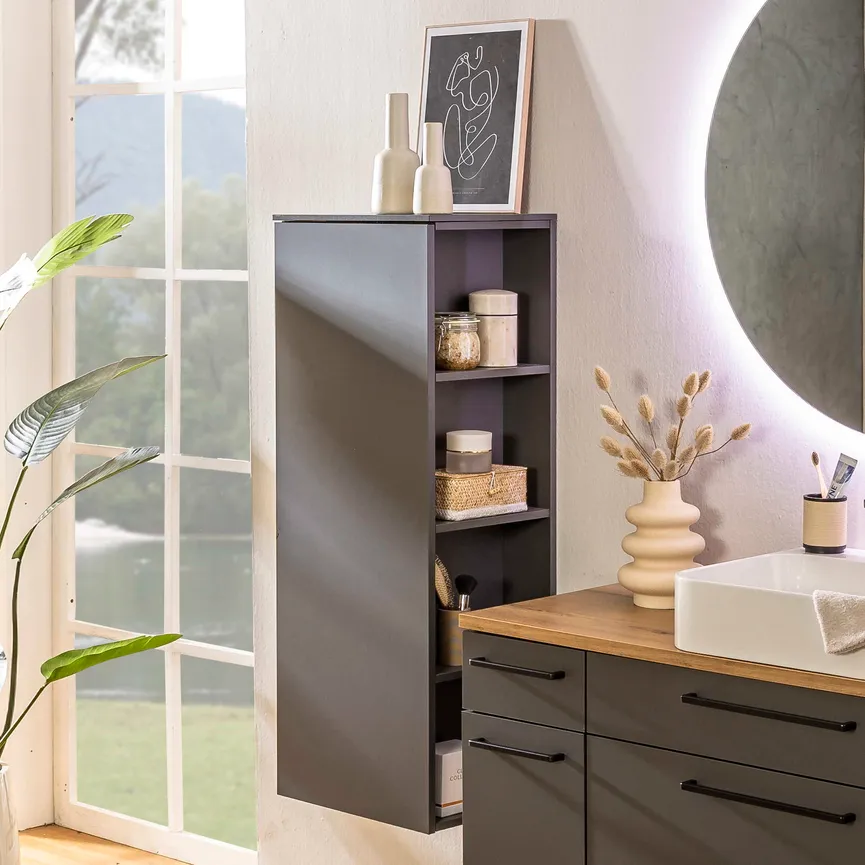 *Mittelschrank-Regal detail