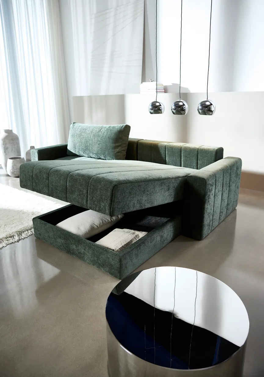 Schlafsofa Lounger + Armlehnen detail