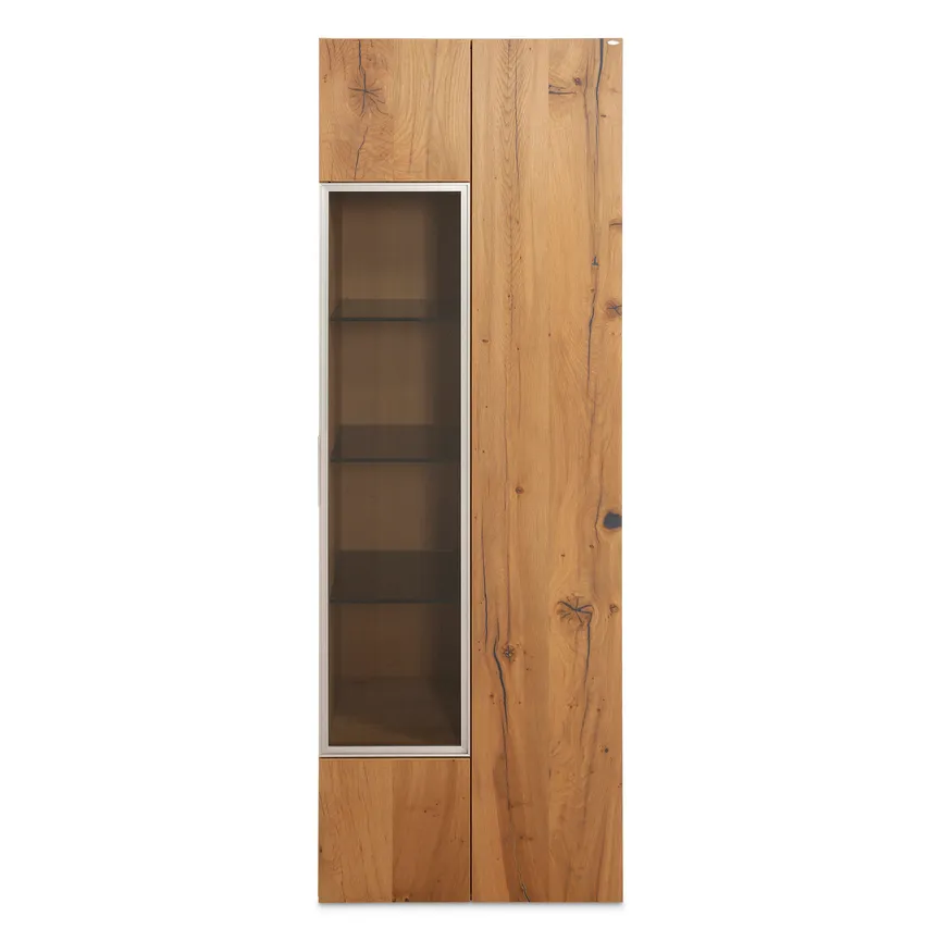 Vitrine 64 rechts feature