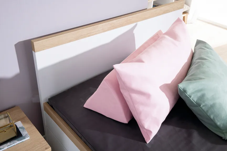 Jugendliege LF 90 x 200 detail