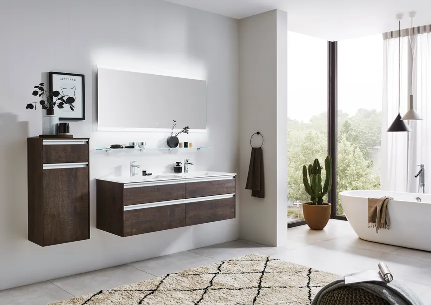 *Highboard milieu