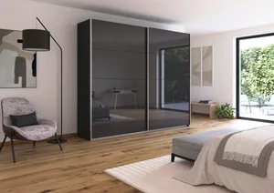 Schwebetürenschrank