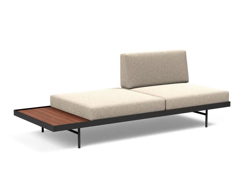Sofa mit Walnusstisch detail